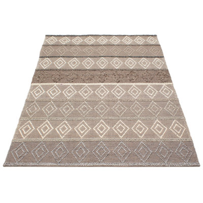 Tapis brun Sienna 6 pi 1 po x 9 pi 0 po