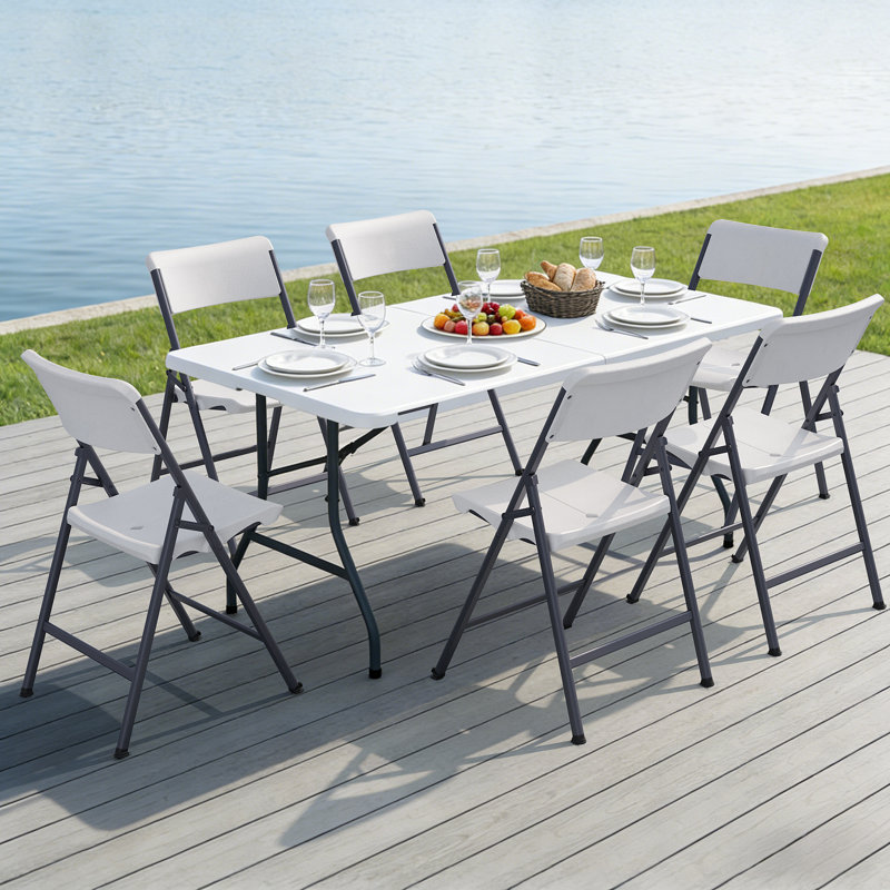 Ensemble de 4 chaises pliantes robustes de 136 kg (300 lb), empilables en plastique PEHD avec structure en acier, pour une utilisation intérieure et extérieure.