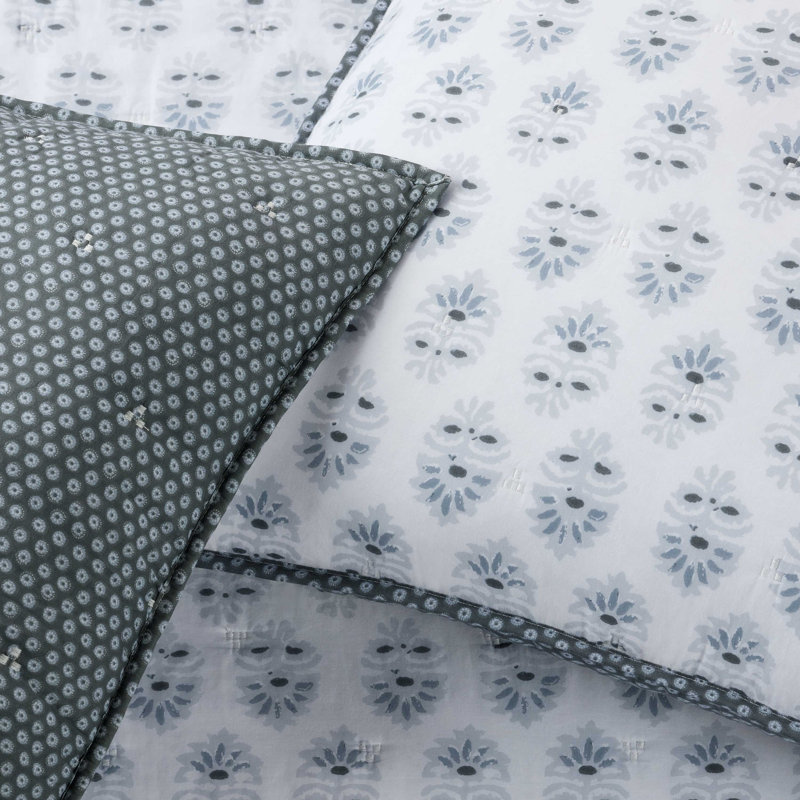 Southern Tide Oceanside Quilt, Queen Quilt 