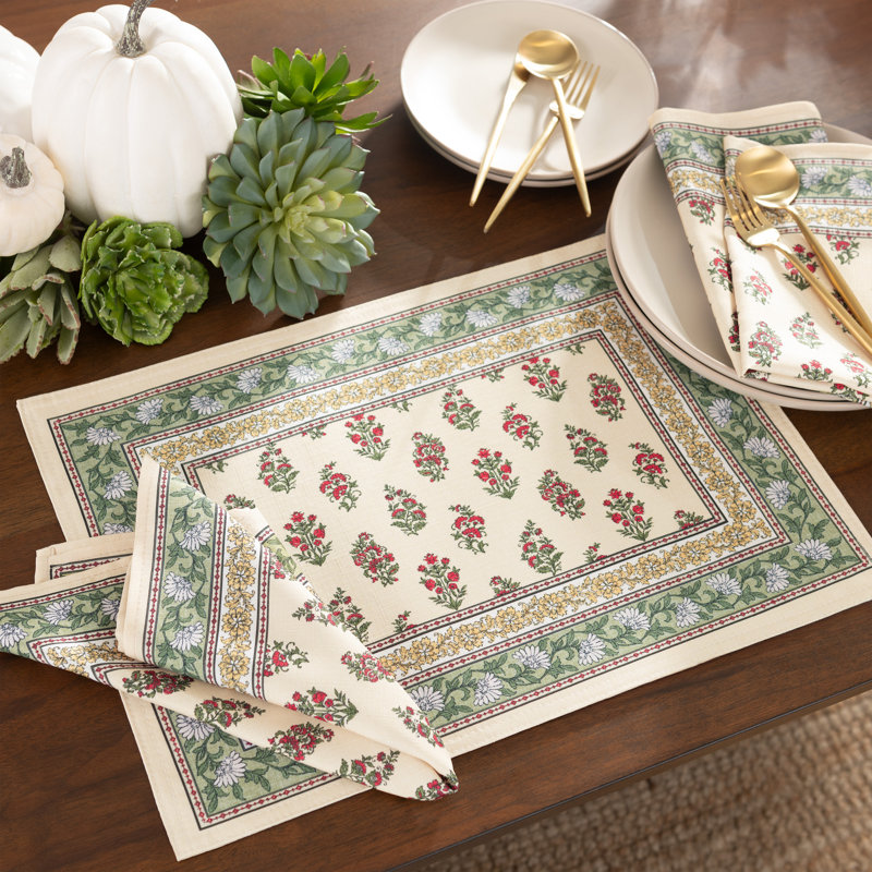 Nomad Holiday Block Print Napkins, 17"x17"