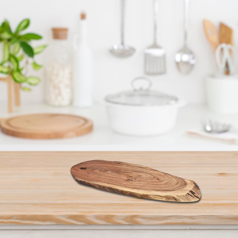 Planche de service asymétrique en bois d'acacia
