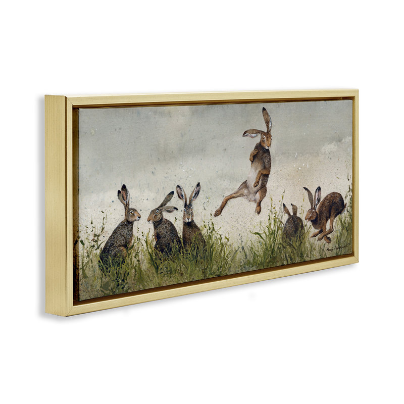 Art mural sur toile flottant, "Saut de lièvres sauvages" par Maggie Vandewalle, Cadre flottant métallique doré