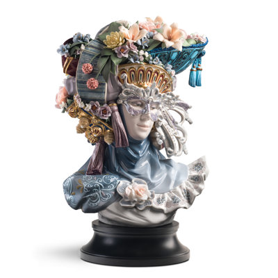 Venetian Fantasy Woman Statue