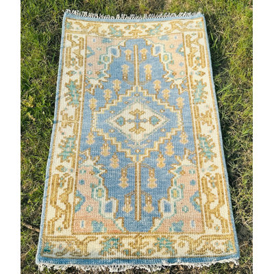 3x5 ft Handmade Oushak Wool Rug, Blue Medallion Design Accent Rug for Entryway