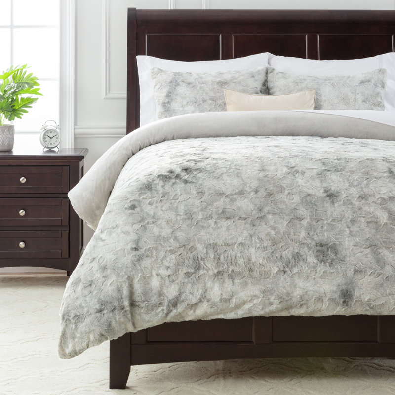 Ultra Soft Cozy Fuzzy Duvet Cover Set, Light Gray, Queen Duvet Cover + 2 Pillowcases