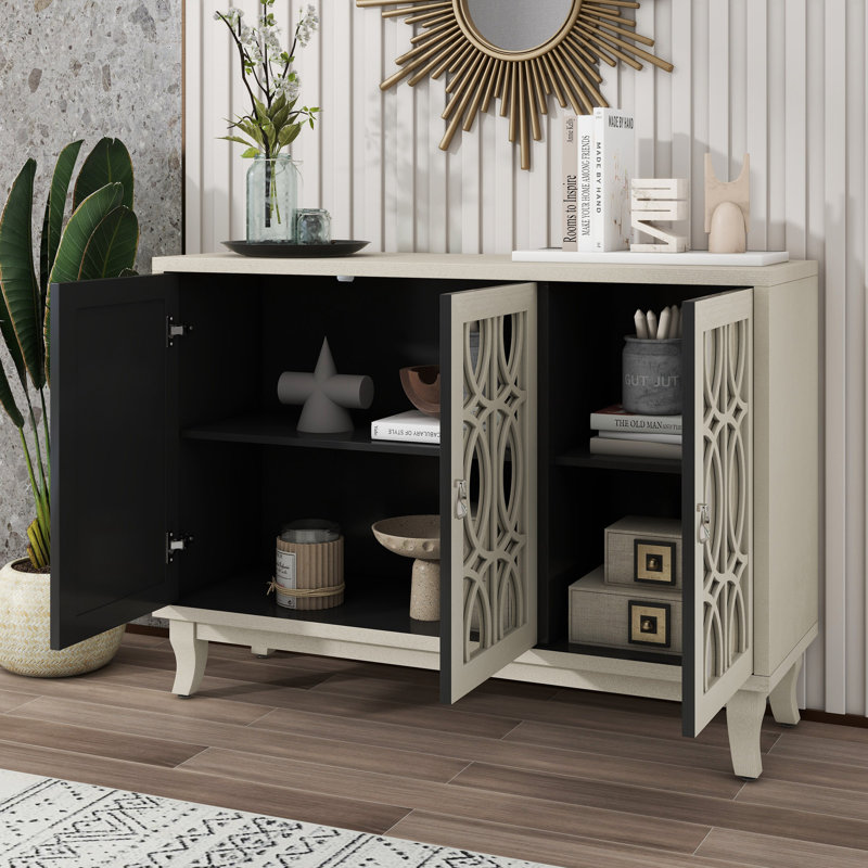 Buffet 47,46 po Deantwan, Champagne