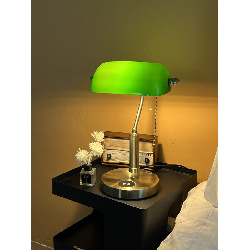 Glass Bankers Desk Lamp USB Wireless Charging Port LED Desk Lamp Classic Retro Pull Chain Switch Table lamp Reading Modern for Home Office nightstand Bedside Study Desk Library (Green)