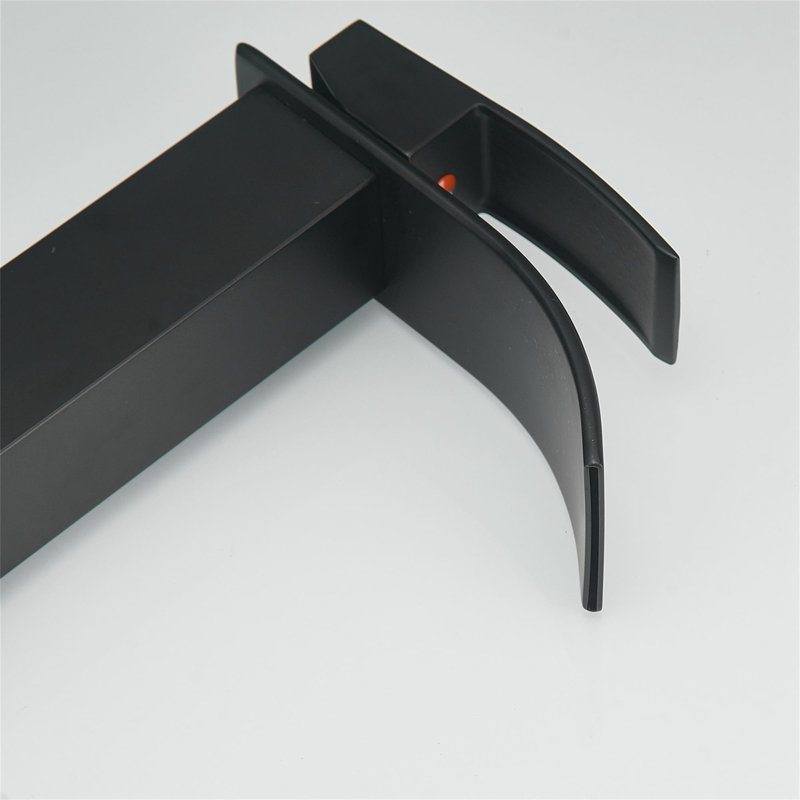 Vessel Sink Faucet Single-handle Bathroom Faucet with Drain Assembly, Matte Black