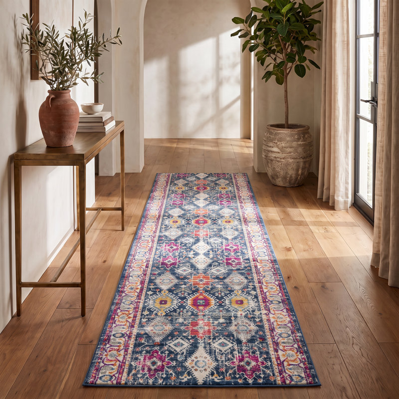 Tapis bleu marine à motif abstrait Kymiere, Tapis de couloir 2 pi 3 po x 16 pi