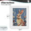 «Whimsical Rabbit on Blue», reproduction d'art sous verre, design par Sara Culpepper-712790761-712790757