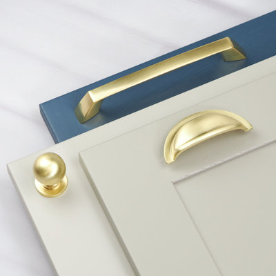 Brushed Brass Handles & Coordinating Knob