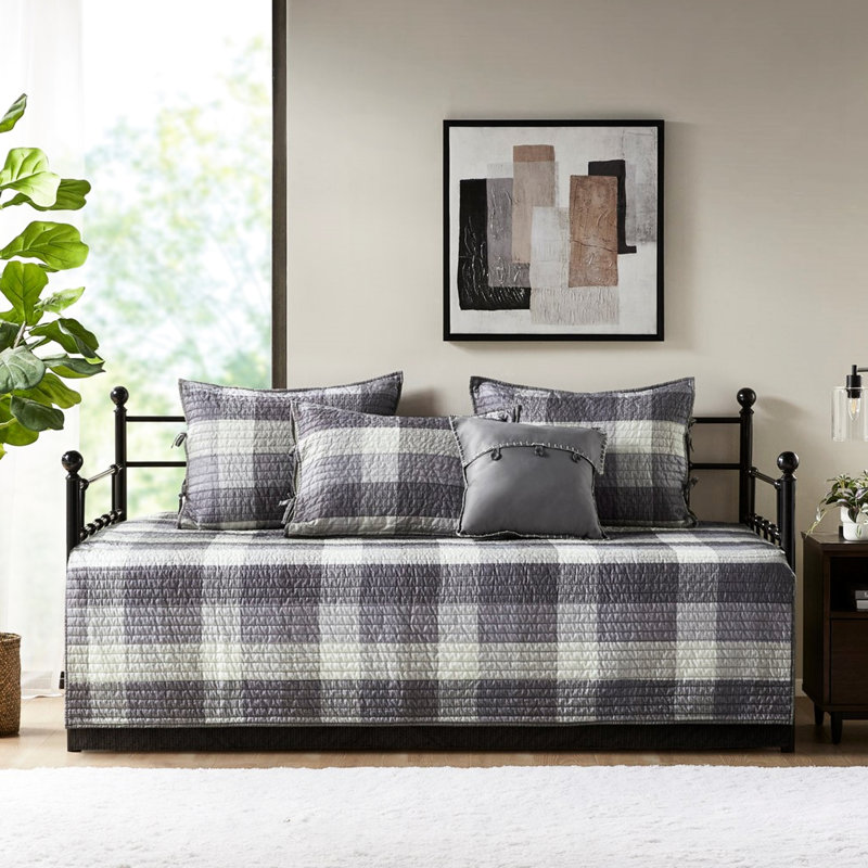 Housse de lit de jour réversible à carreaux gris - Ensemble de 6 pièces comprenant une housse, des taies d'oreiller et un coussin décoratif. Garnissage 90 % coton, lavable à la machine. Imprimé de 15 cm (6 pouces) et retombée de 43 cm (17 pouces). Tissu mélangé.