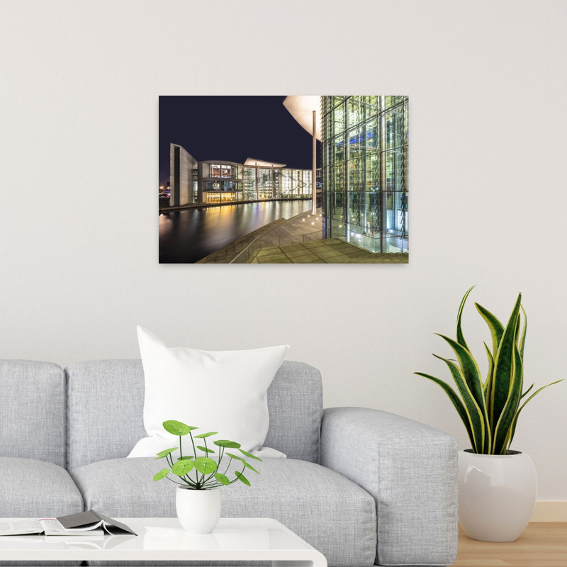 «Berlin Night Architecture Contemporary Modern Vibrant Architecture City», reproduction d'art murale, H 24 po x l 36 po