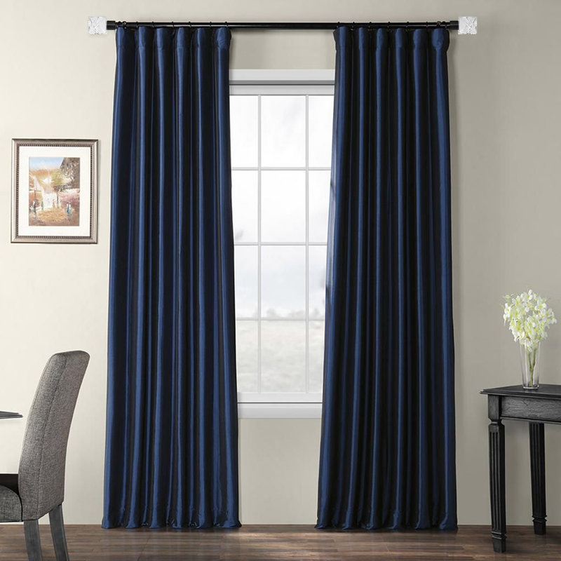 Black Adjustable Steel Single Curtain Rod Set