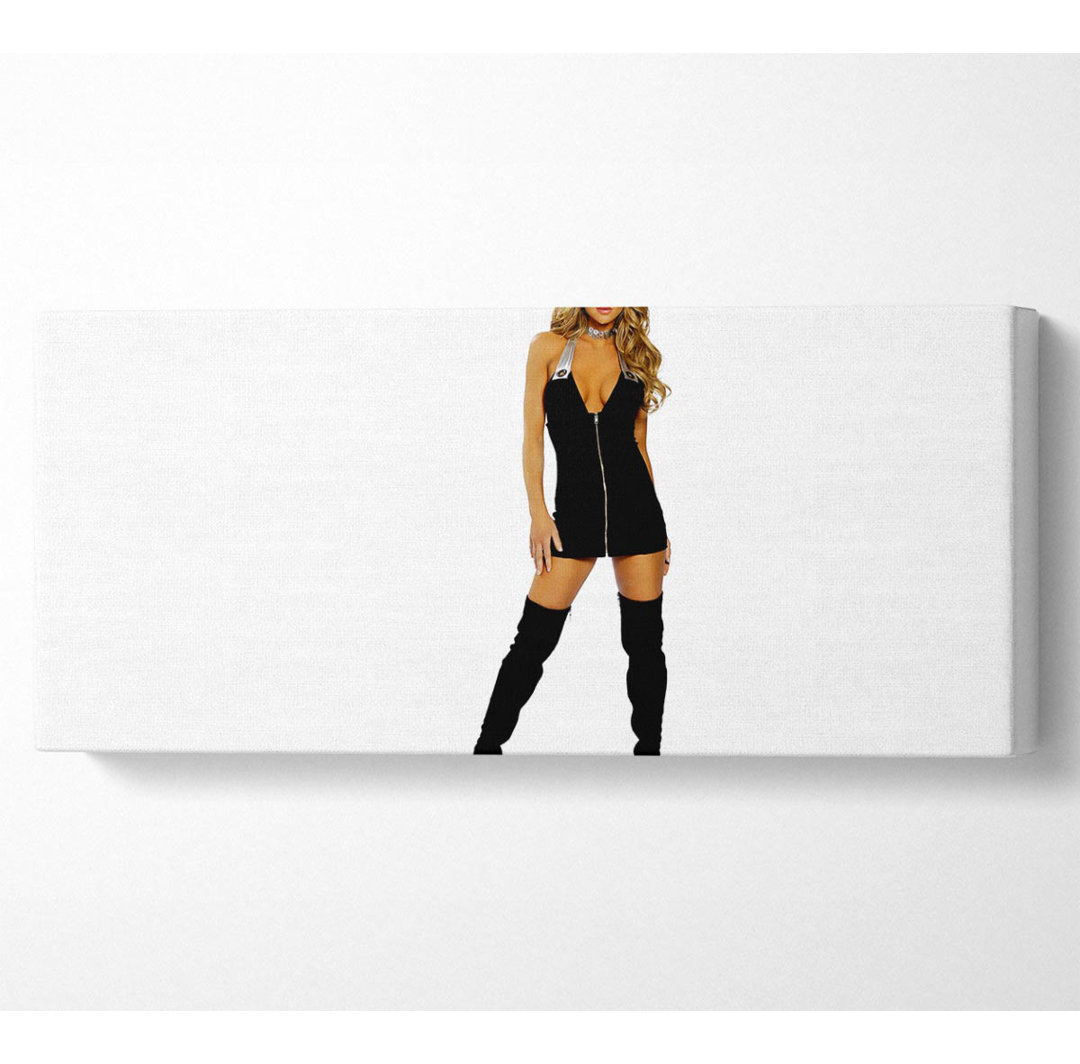 Beauty in a Black Dress - Kunstdrucke auf Leinwand - Wrapped Canvas