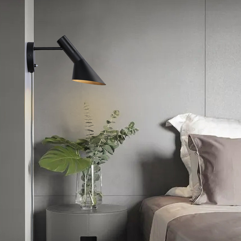 Kentavius Iron Plug-in Armed Sconce