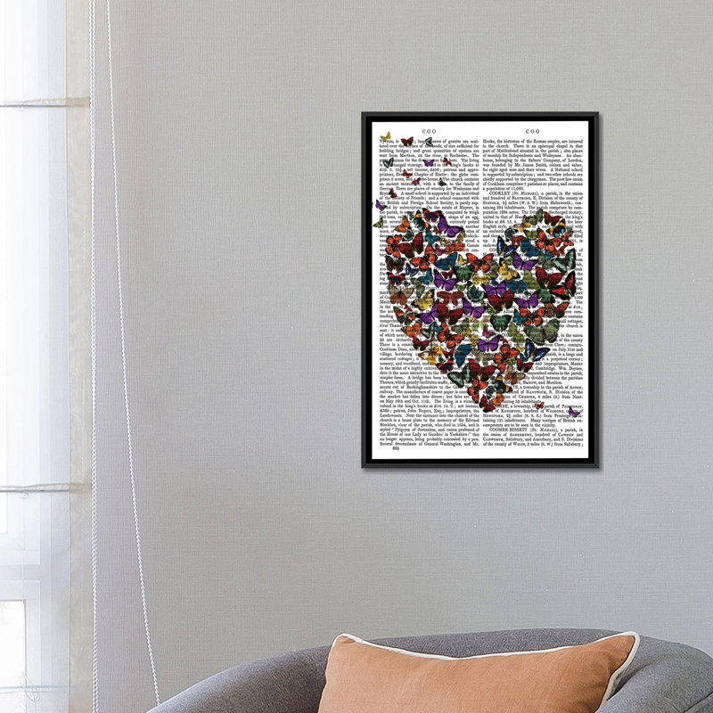 «Butterfly Heart», impression sur toile, H 26 po x l 18 po x P 1,5 po, Toile encadrée noire, Pas de tapis
