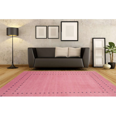 Tapis d'intérieur en laine rose noué à la main à la fois élégant et durable Northome