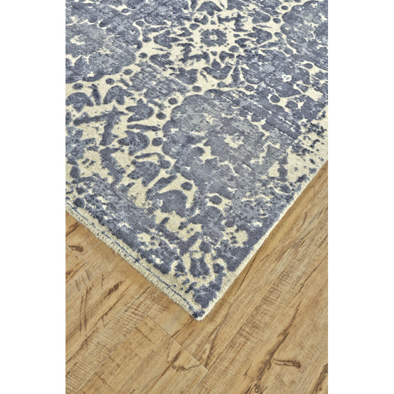Elisse Wool Oriental Area Rug, Rectangle 5' x 8'