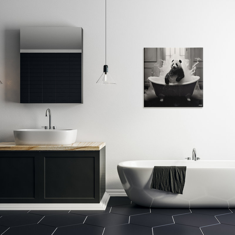 "Panda & Splashing Bathaign" par RB sur toile, H 24 po x l 24 po