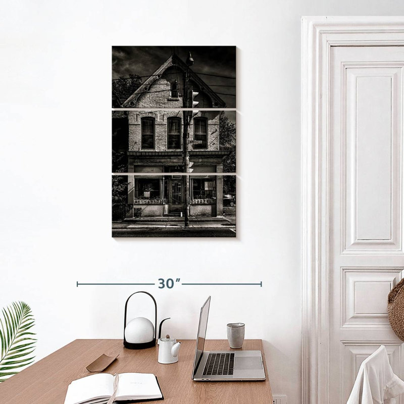 Lilie No 374, rue Dundas, H 32 po x l 20 po