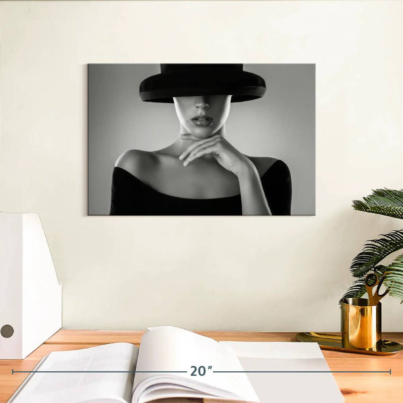 Portrait de femme Leisha Noir, H 8 po x l 12 po