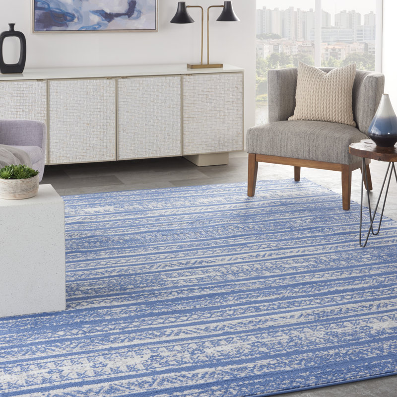 Indoor Rug, Rectangle 7' x 10'