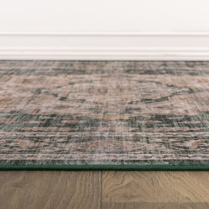 Tapis rétro vert antidérapant lavable à la machine Vintage Medallion, Vert, 6 pi 6 po x 9 pi
