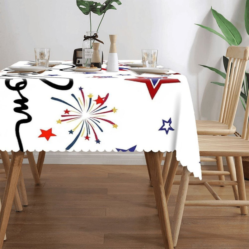 Nappe festonnée à bords festonnés, 60 po x 120 po, imprimé de feux d'artifice de la fête de la Liberté, occasions pour les repas et les fêtes