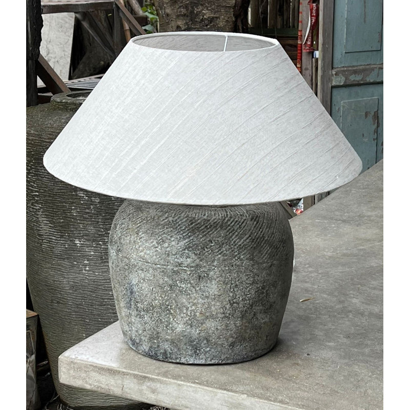 Lampe Charnika