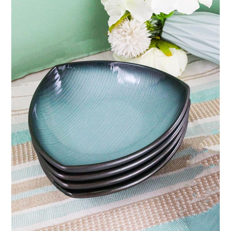 Ensemble de 5 assiettes à salade apéritif triangulaires Seikai