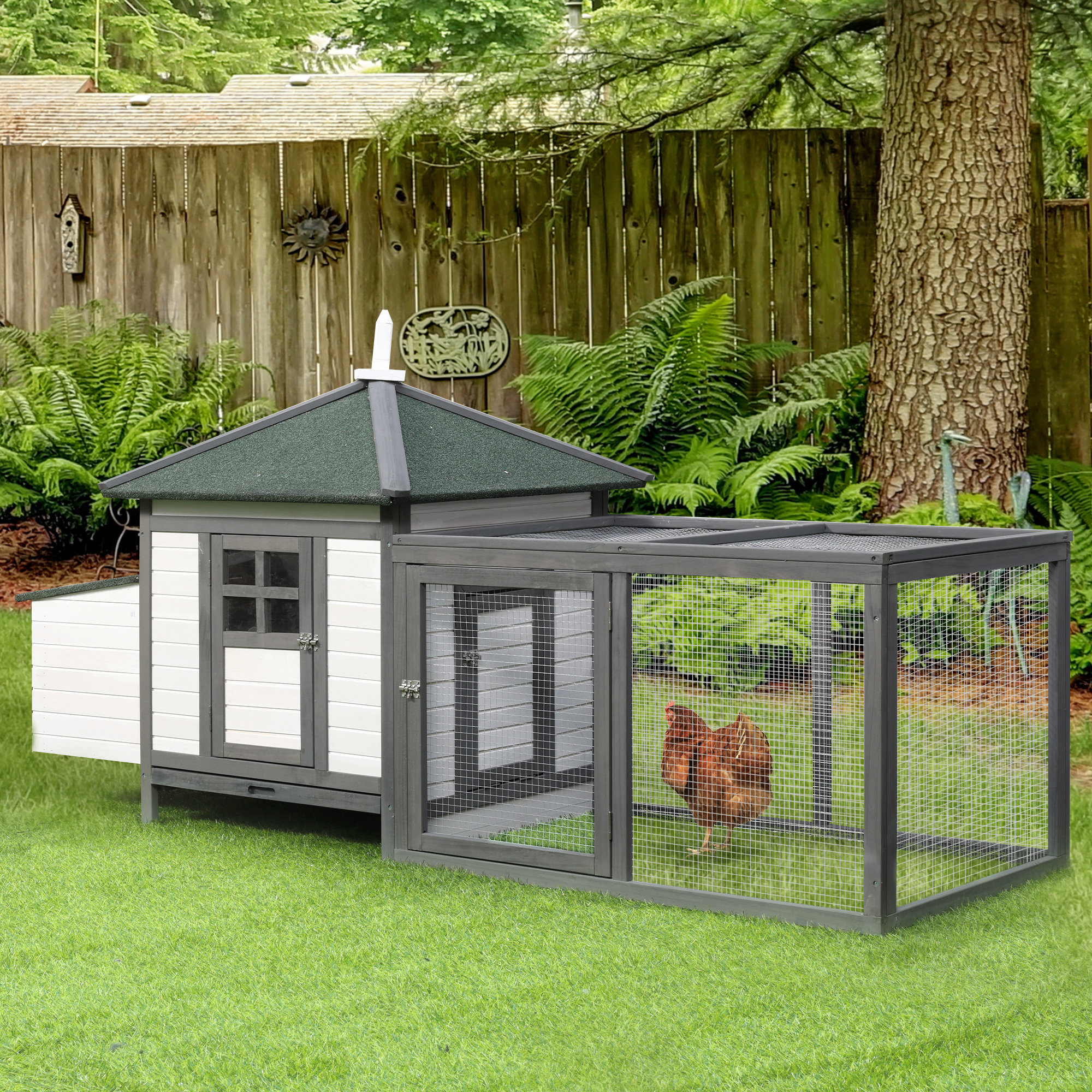 Tucker Murphy Pet™ Janda 16.075 Square Feet Walk In Chicken Coop with Chicken Run For Up To 4