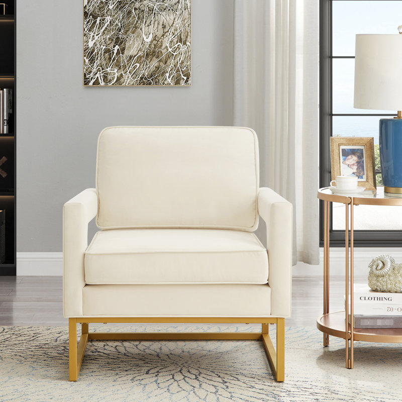 Chaise de luxe en velours crème, base en métal, ouverte pour un look moderne, Cream