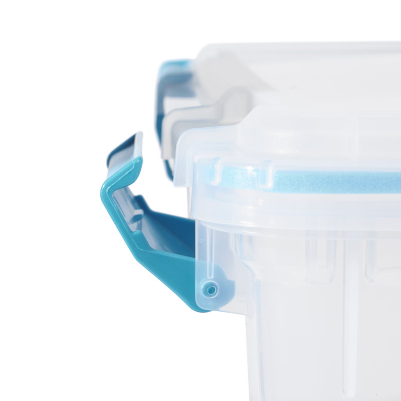 Bac de rangement en plastique Sterilite