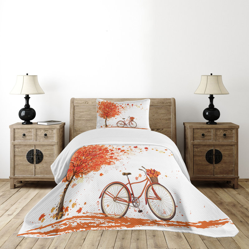 Twin White Quilted Bedspread Set with Autumn Design