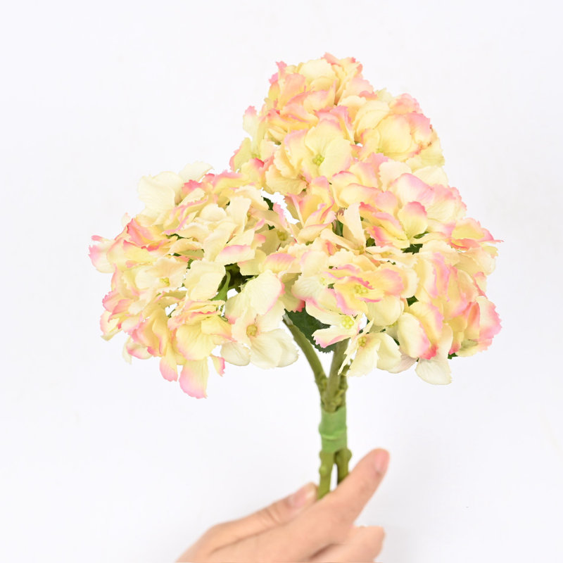 Arrangement d'hortensias en soie, Jaune / rose