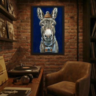 Animaux, âne portant un foulard et un appareil photo
