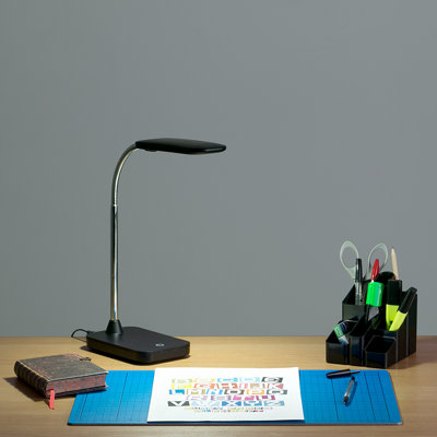 Solok Desk Lamp