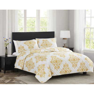 Melrose Floral Microfiber Quilt Set