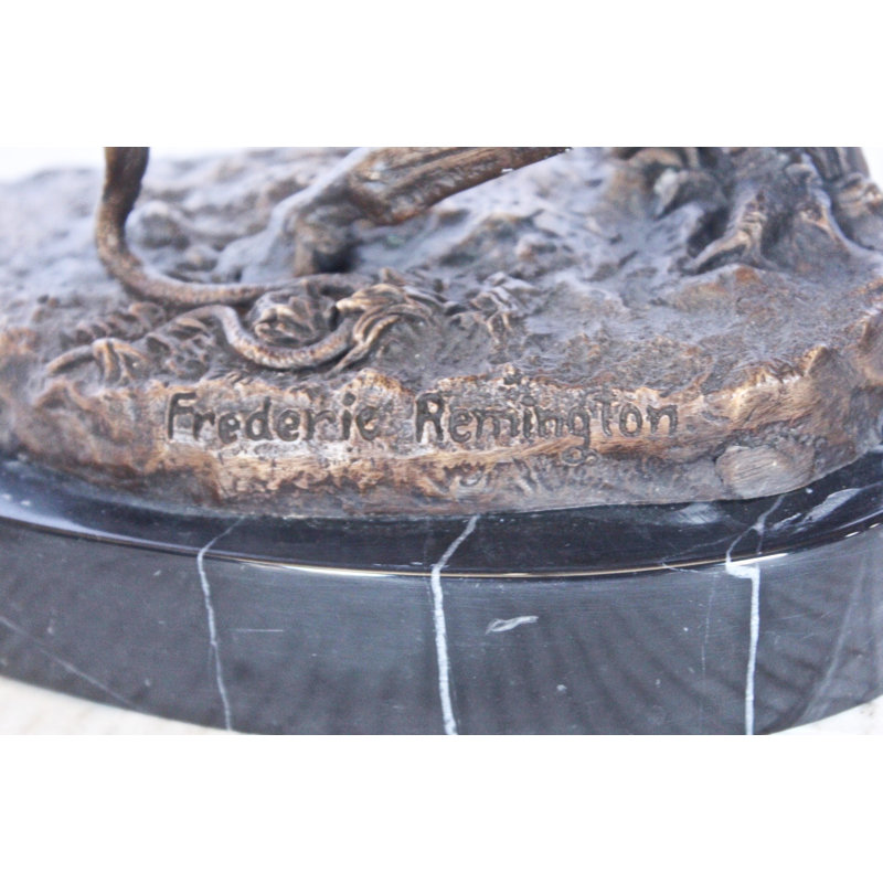 Frederic Remington, réplique de statue de serpent à sonnettes en bronze - Lilo Art Decor avec base en marbre, L 9 po x l 6 po x H 13 po