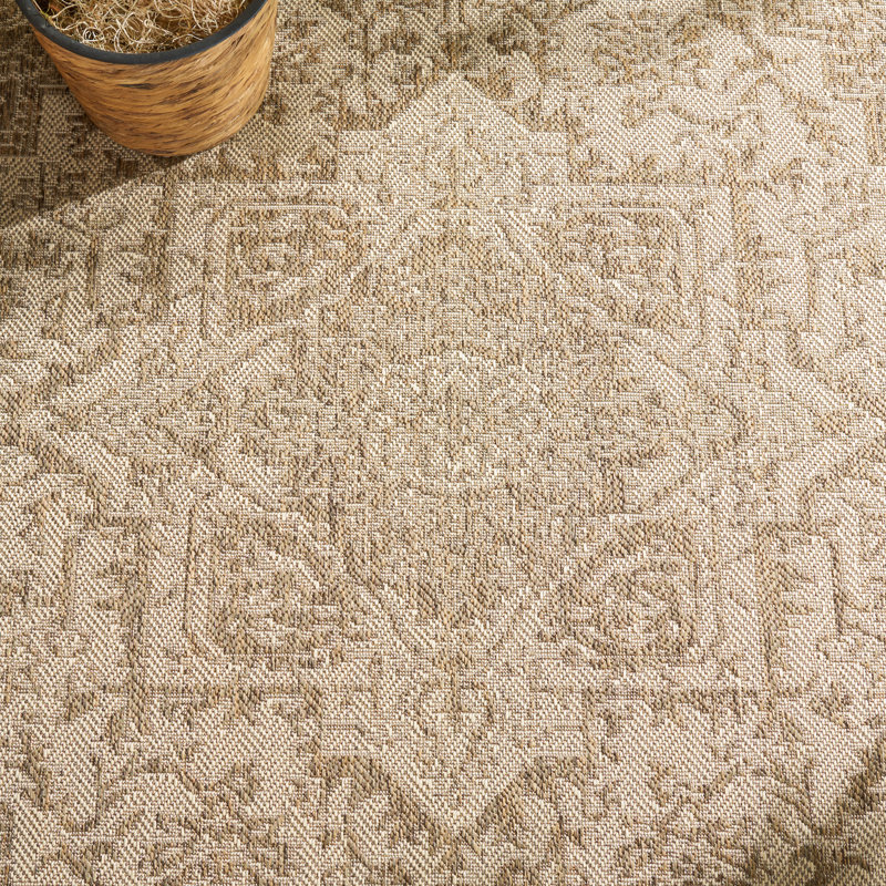 Danya Cream/Beige Indoor/Outdoor Area Rug, Round 6'7"
