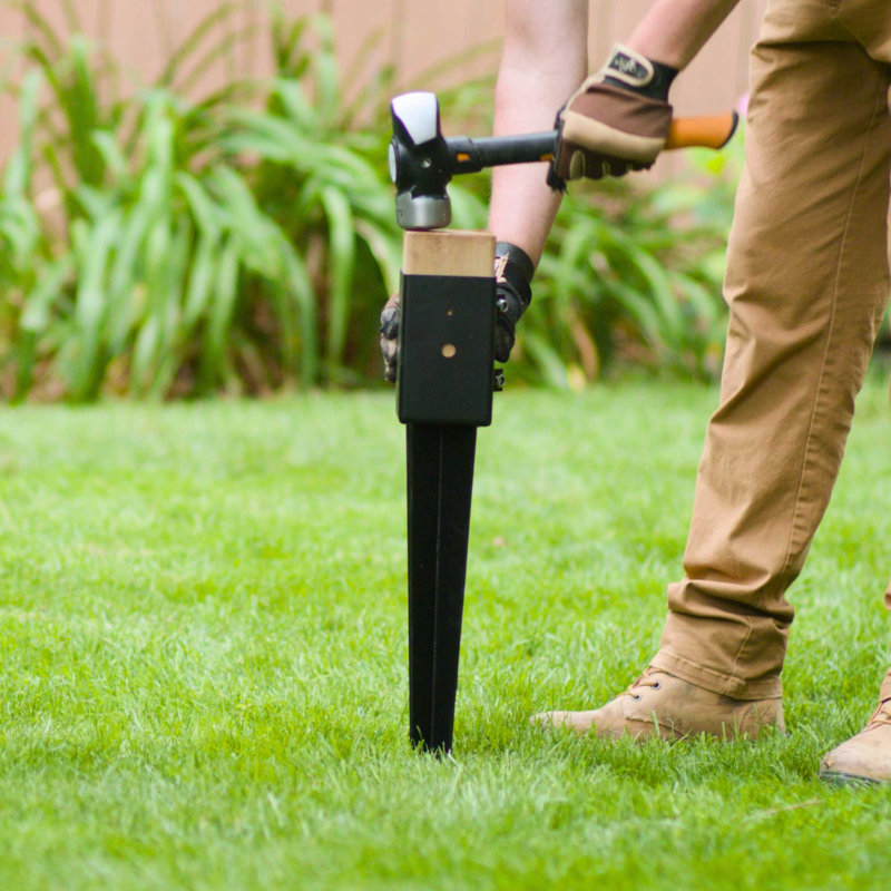 Piquet multi-usages 4 po x 4 po pour jardin et support de pelouse - paquet de 2