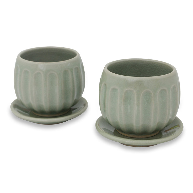 Étienne Handmade Ceramic Teacup and Saucer