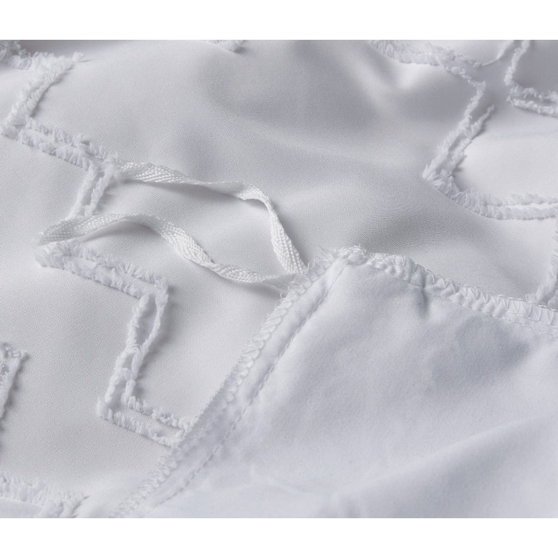 Polyester Geometric Shapes Duvet Cover, White, King Duvet Cover + 2 King Shams
