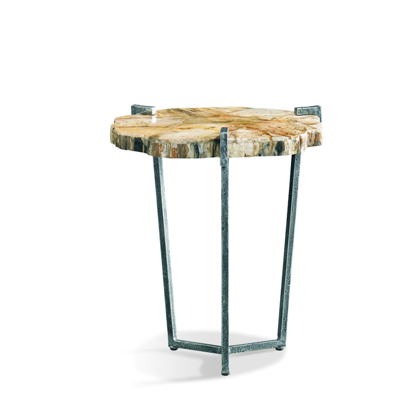 Table de bout à pieds croisés