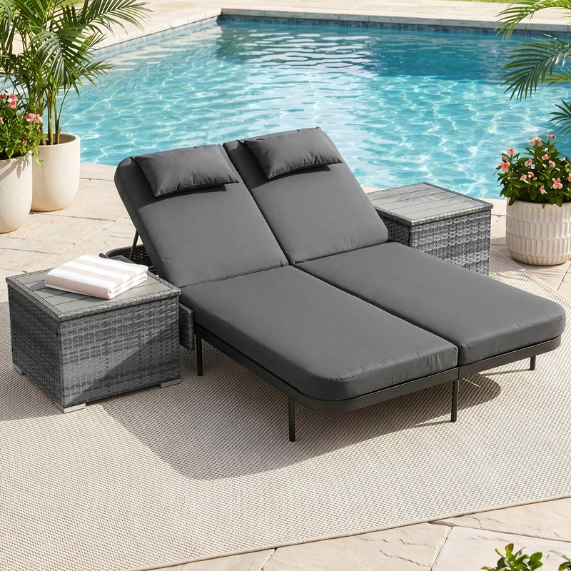Chaise longue d'extérieur en osier avec table d'appoint et coussins, dossier inclinable réglable, Gris
