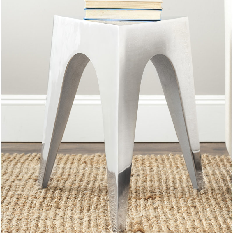 Table de bout à 3 pieds Silverd