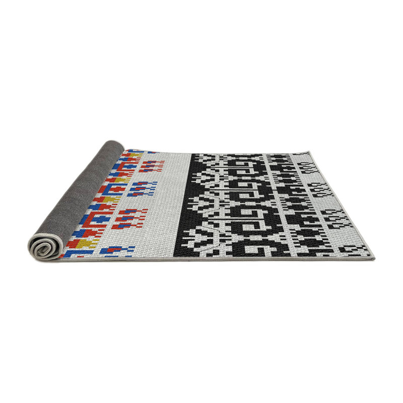 Tapis noir motif/orange/jaune, Rectangle 8 pi x 12 pi