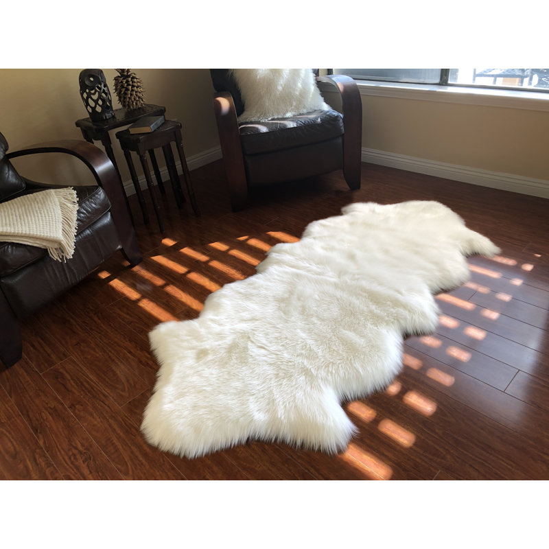 Tapis blanc cassé Wiersma, Nouveauté 2 pi x 5 pi 7 po