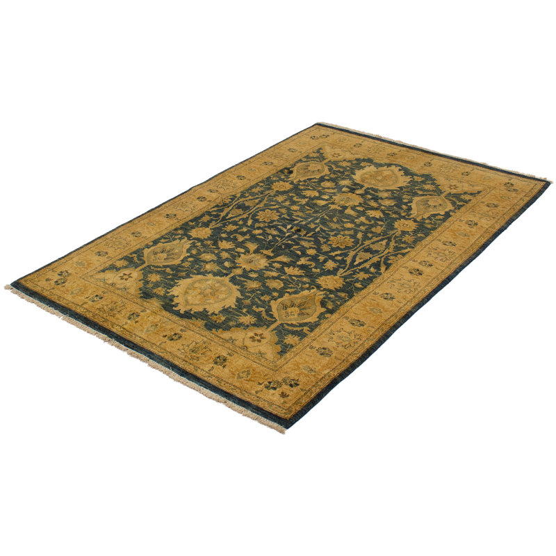 Tapis unique en laine noué à la main bleu foncé des années 2010 de 6 pi 2 po x 9 pi 3 po Chobi de Pudlo